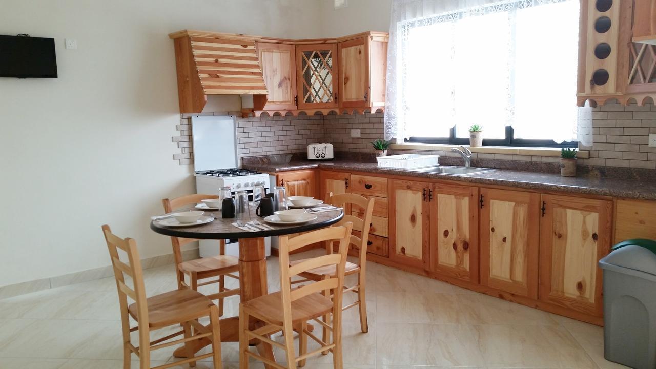 Tal-Marga B&B Qala Exterior foto